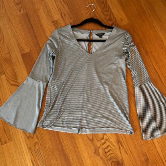 Lucky Brand Tops - 2/$20 Lucky brand flared sleeve top